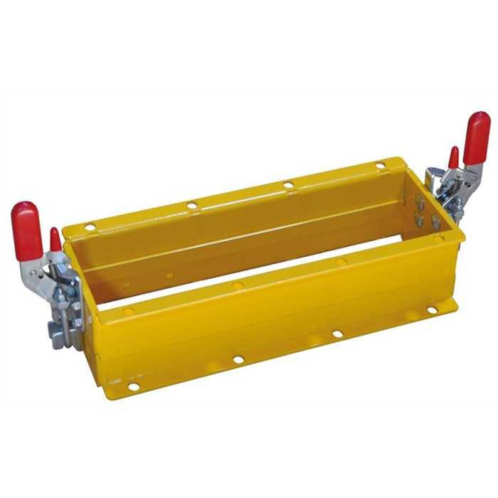 Jo Beau - pièce amovilbe pour dépose facile du tube éjection pour broyeur M300 (prix si commandé avec la machine neuve lors de la commande) Jo Beau - pièce amovilbe pour dépose facile du tube éjection pour broyeur M300 (prix si commandé avec la machine neuve lors de la commande)