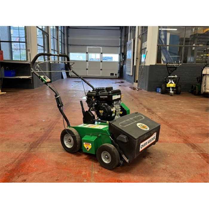 OCCASION-Billy Goat-OS553V-Sursemis 50cm a/ 5 cv Vanguard-a/ bac semoir de 12 kg-86KG OCCASION-Billy Goat-OS553V-Sursemis 50cm a/ 5 cv Vanguard-a/ bac semoir de 12 kg-86KG